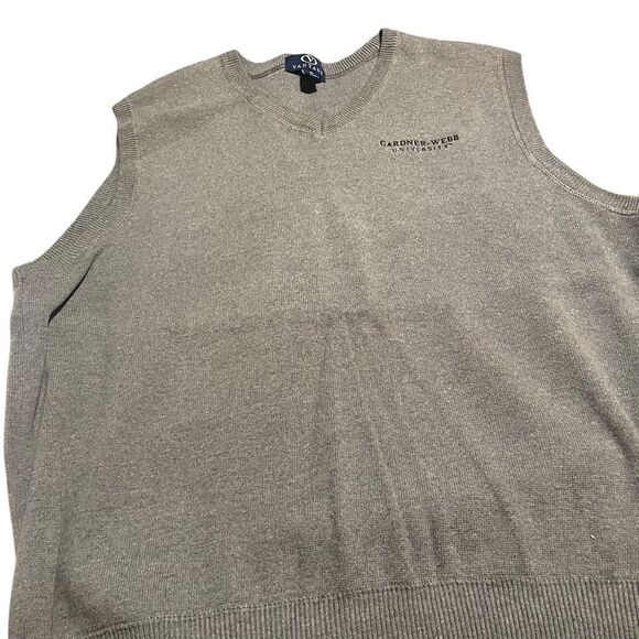 Men's Grey Sweater Vest - Picture 1 of 2